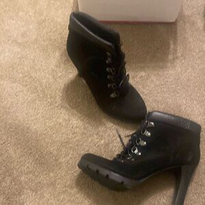 ❤️ Ralph Lauren Leather Booties ❤️